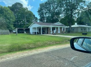 230 Northwest St, Coffeeville, MS 38922