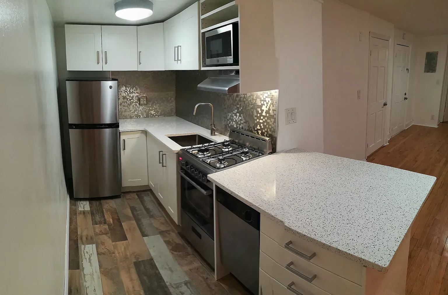 182 Carlton Avenue — Photo 4