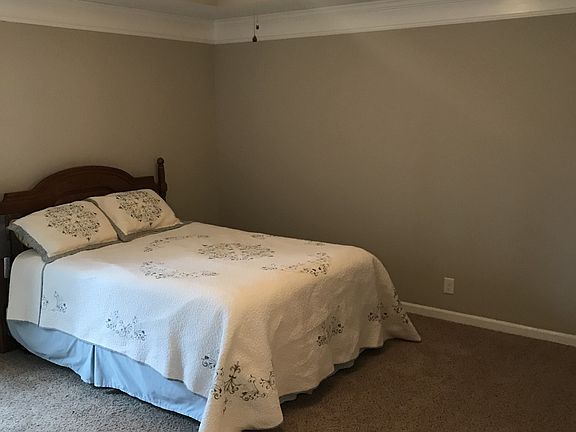 4th image of 2821 Fenton Ct
