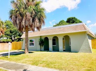 12323 Mallory Dr, Largo, FL 33774