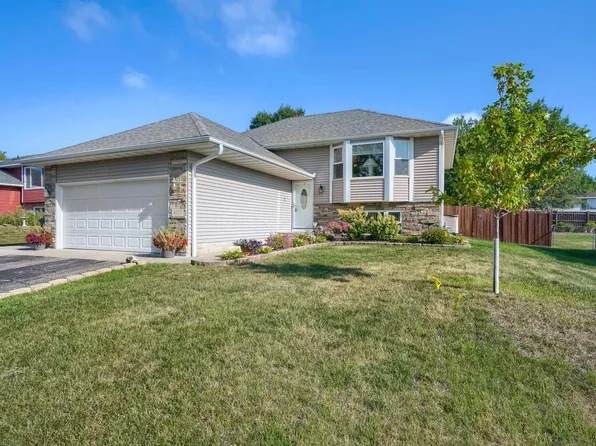 4055 151st St W, Rosemount, MN 55068