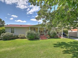 4754 Little Duck Rd, Nickelsville, VA 24271