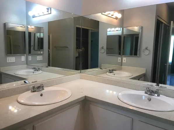 4885 S Torrey Pines Dr Unit 204, Las Vegas, NV 89103