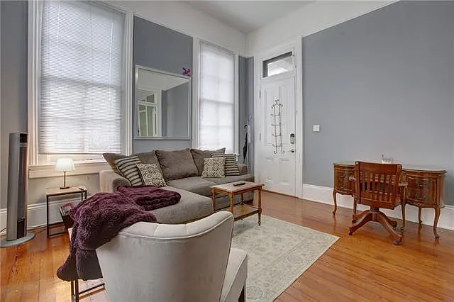 821 Bordeaux St — Photo 5
