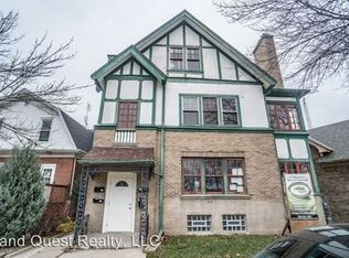 1302 Quincy Ave APT 3, Racine, WI 53405