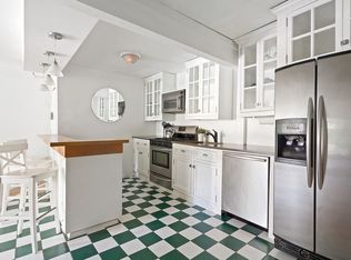 224 22nd St APT 2B, Brooklyn, NY 11232