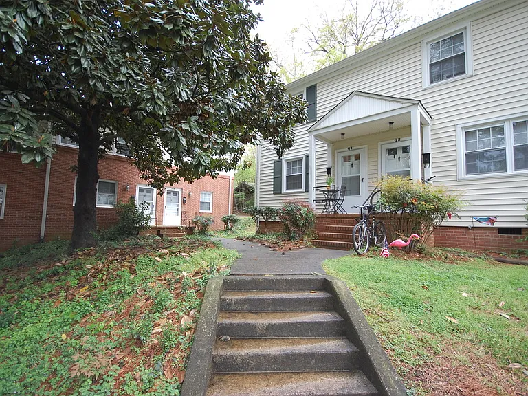 Trinity Park Apartments — Photo 20
