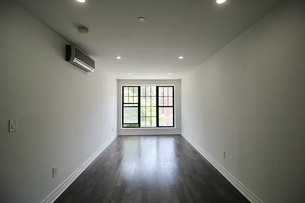 Rented by Hagstrom Management Inc | media 1