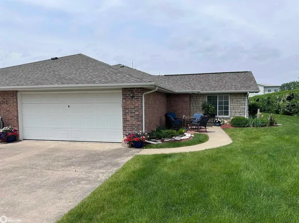 1702B Linden Dr, Fairfield, IA 52556