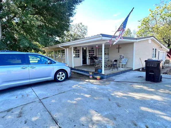 662 Davistown Rd, Section, AL 35771