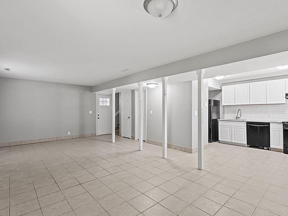 2nd image of 3733 Brush Creek Dr #1