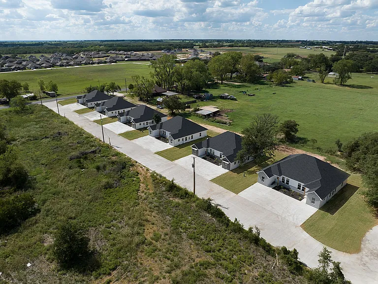 811 Tolar Hwy — Photo 8