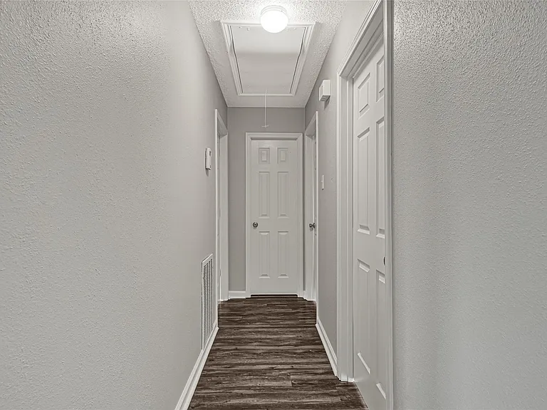 1803 Flamingo Dr — Photo 8