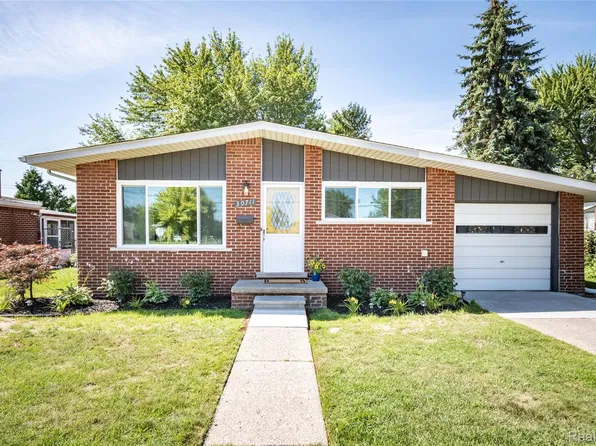 30711 Lonnie Blvd, Westland, MI 48185