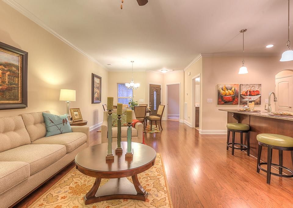 1st image of 4054 Portage St Lot 330