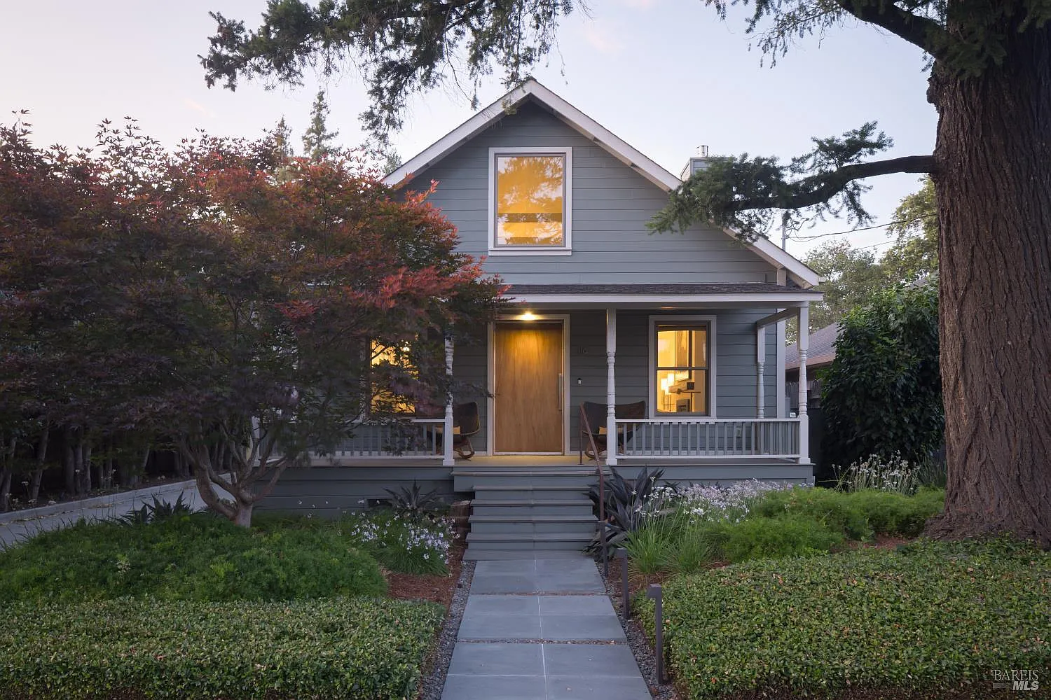 116 Chase Street - Photo 2