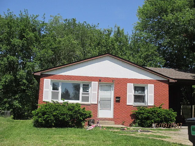 1307 Richard Dr