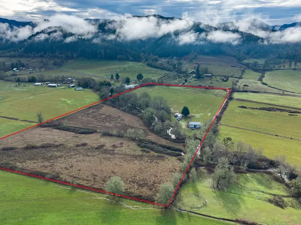 3792 Buckhorn Rd, Roseburg, OR 97470