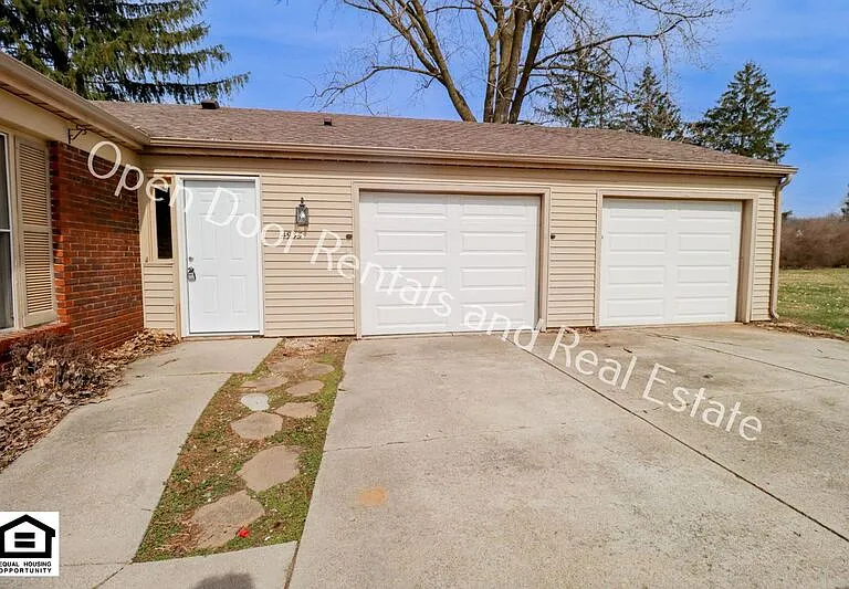 4935 Vermont Ln — Photo 10