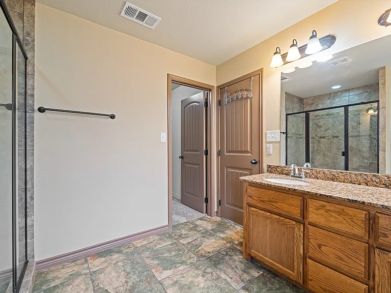 700 Cosper Creek Dr — Photo 12