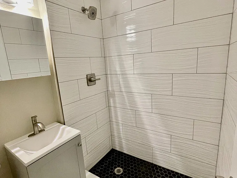 1575 Gaylord St #9 — Photo 10
