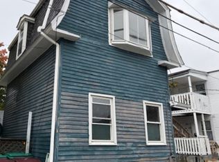 17 Wilson Ave, Woonsocket, RI 02895