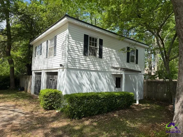 1007 1/2 3rd St, Perry, GA 31069