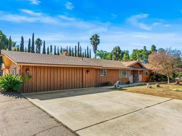 13761 Whispering Meadows Ln, Jamul, CA 91935