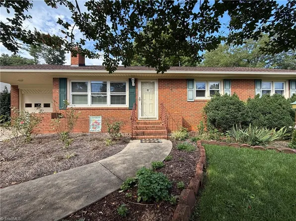 118 Avondale Dr, Lexington, NC 27295