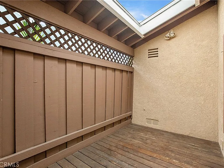 14602 Bel Aire St — Photo 25