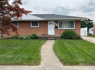 4488 Linville Dr, Warren, MI 48092