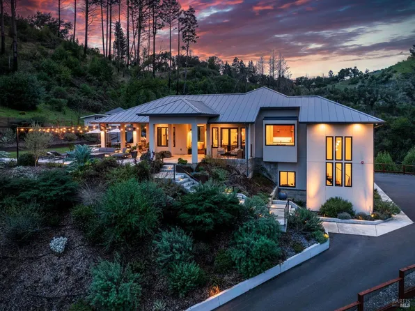 5360 Wikiup Bridge Way, Santa Rosa, CA 95404