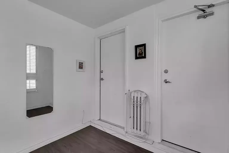 89 Bay St #1 — Photo 2