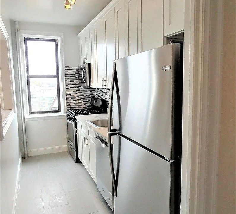 1st image of 32-40 46th St #4E