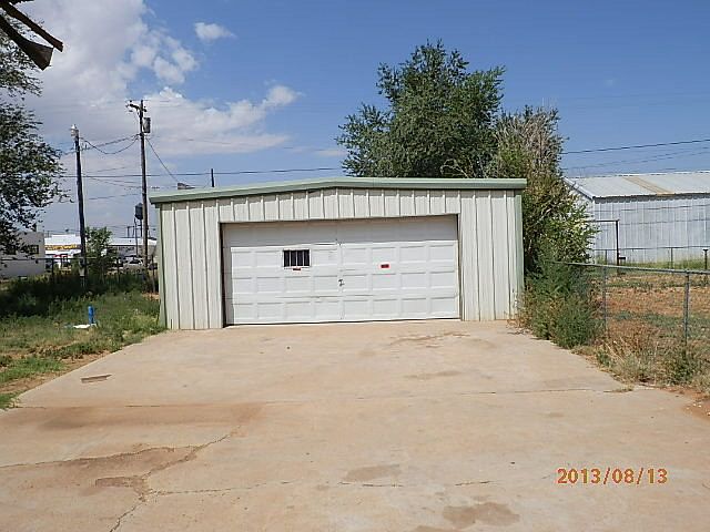 2nd image of 1207 N Atkins St