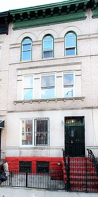 Rented by Corcoran | media 27