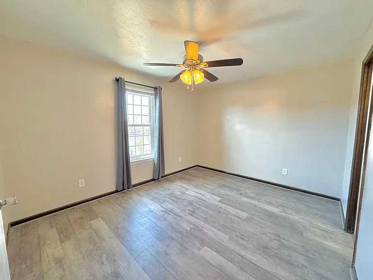 1037 Still Harbor Cir — Photo 18