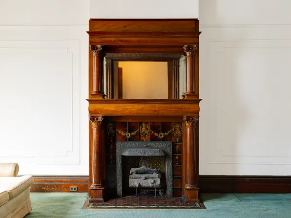 455 58th Street image 7 of 27