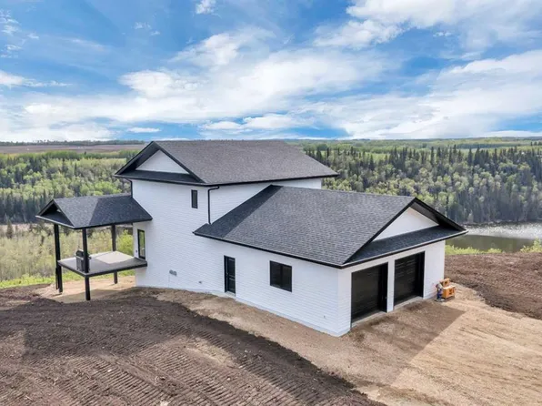 24417 N 420 Township Rural, Lacombe County, AB T4J 1R1