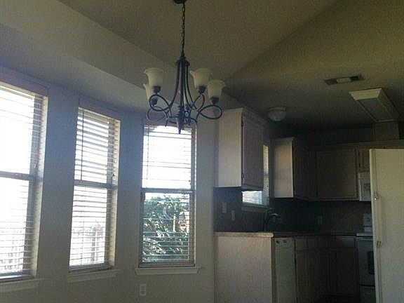 3rd image of 2012 Barnett Dr