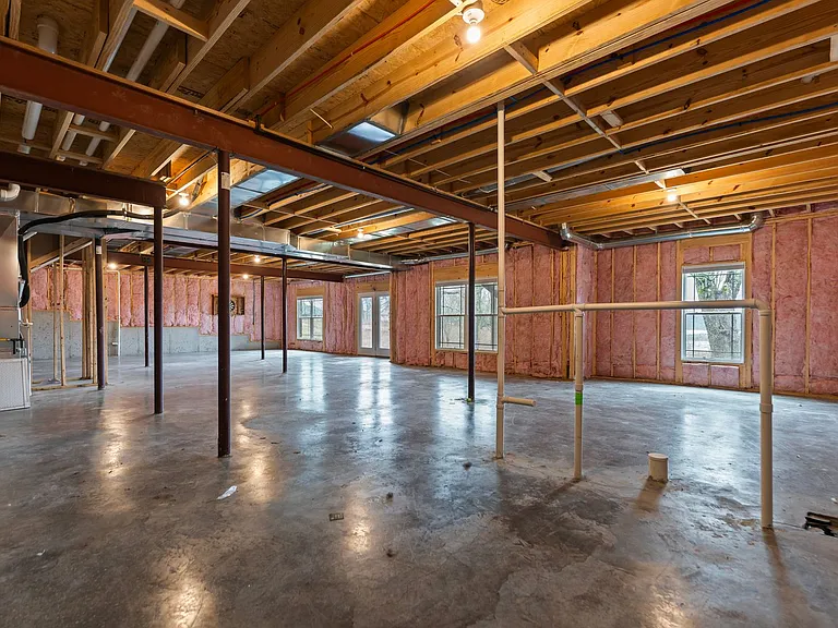 3222 Catalpa Farms Dr — Photo 41