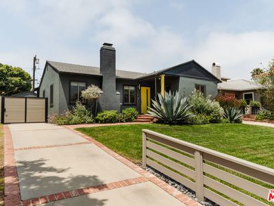 7941 Agnew Ave, Los Angeles, CA, 90045