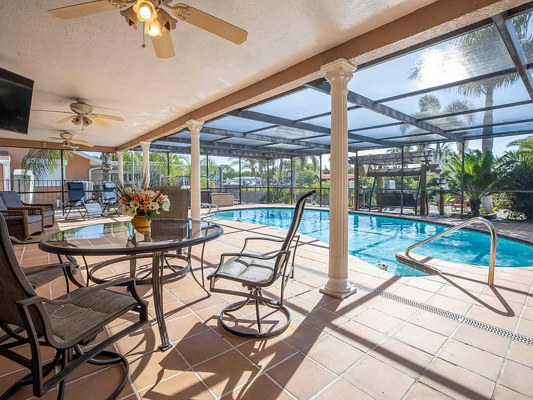 6503 Senegal Palm Way — Photo 17