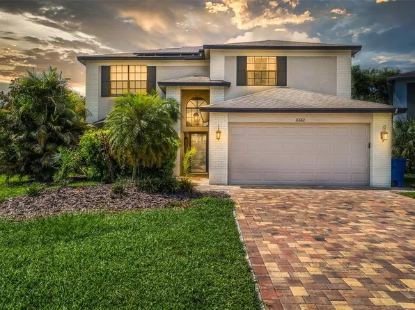 11662 Fox Creek Dr, Tampa, FL 33635