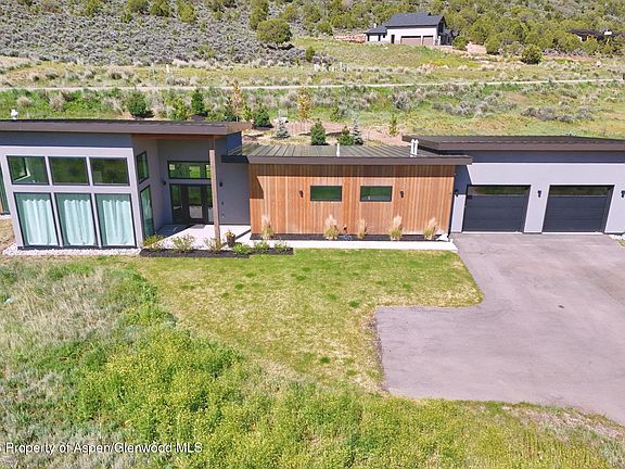 2nd image of 41 Spring View Dr