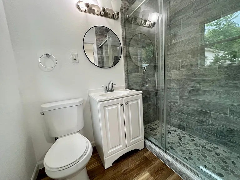 8550 NE 8th Ct #8550 — Photo 11
