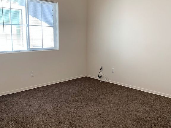 5th image of 3502 S Villa St