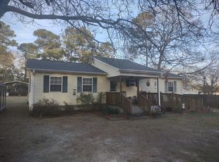 1914 Camp Shelor Dr, Manning, SC 29102