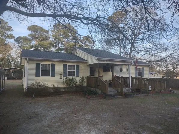 1914 Camp Shelor Dr, Manning, SC 29102