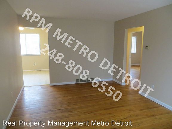 3rd image of 4839 Mansfield Ave APT 6